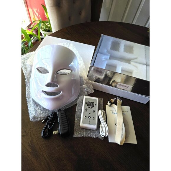 NORLANYA 3 Colors Photon LED Mask Skin Care Treatment for Pimples, Wrinkle, Blem - Picture 9 of 13